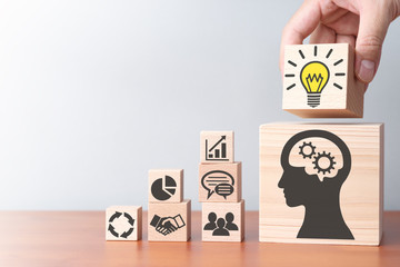 新机皇遭吐槽 三星GALAXY SIII另类解析