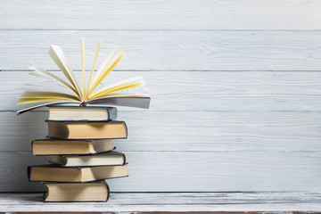 一批法律法规下月起施行！