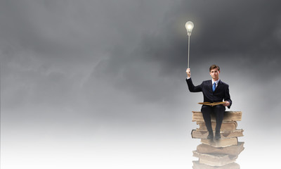 一批法律法规下月起施行！