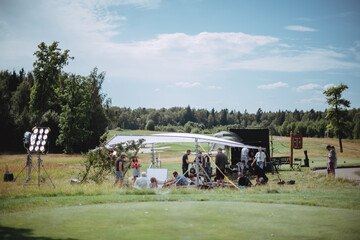 我国实行对外开放的根本目的是