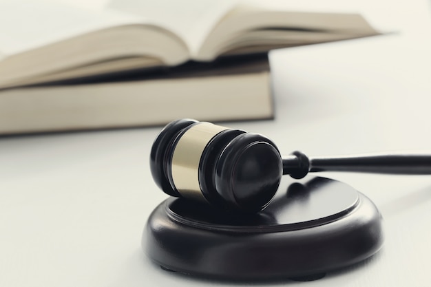 一批法律法规下月起施行！